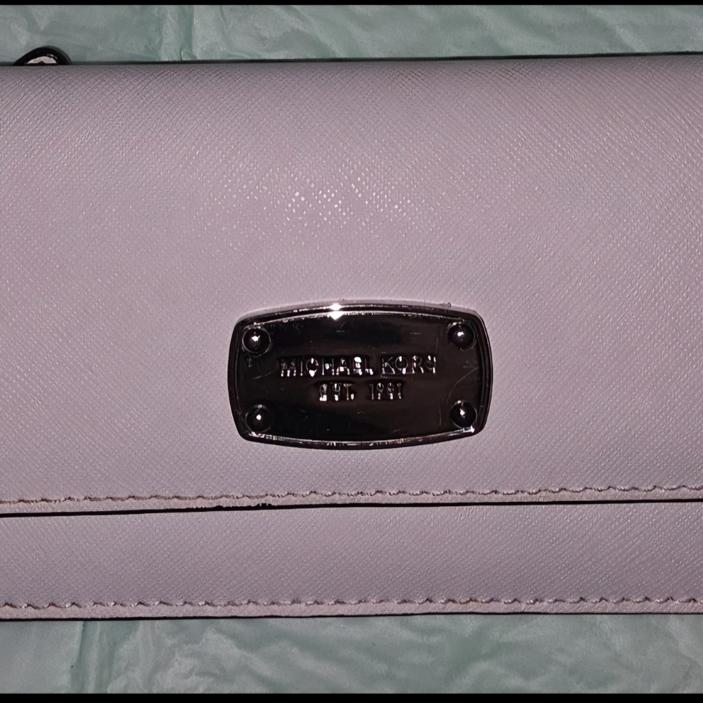 Michael Kors White Wallet with Silver Accent